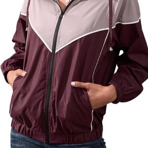 Women's Waterproof Hooded Windbreaker Size
2XL Wine Red